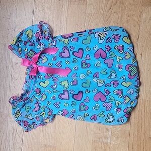 *3/$15* Tempted Girls Size 4T Blue Top Colorful Hearts 💕